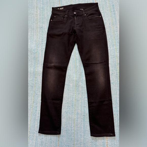 G-Star revend with very comfortable stretch denim size 31 . Excellent condition. - Picture 3 of 5